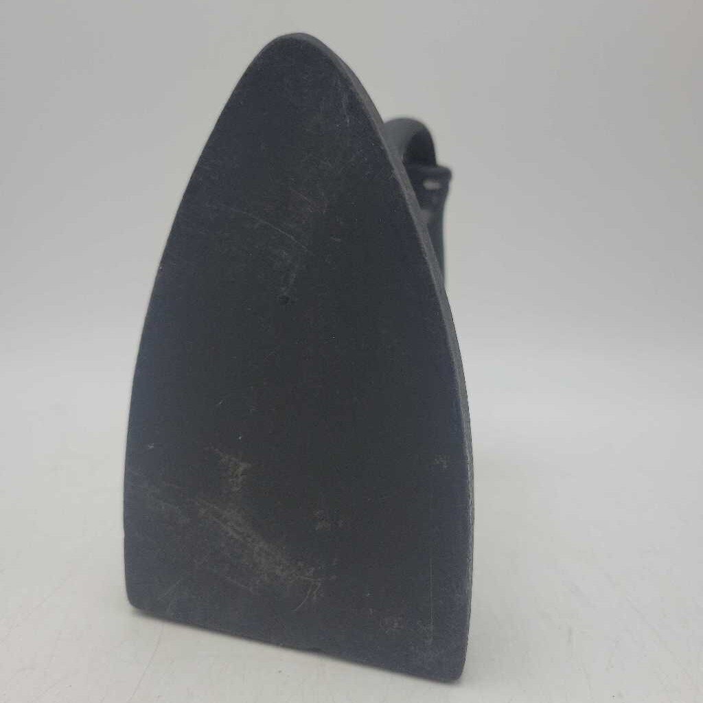 Cast Sad Iron (JAS)