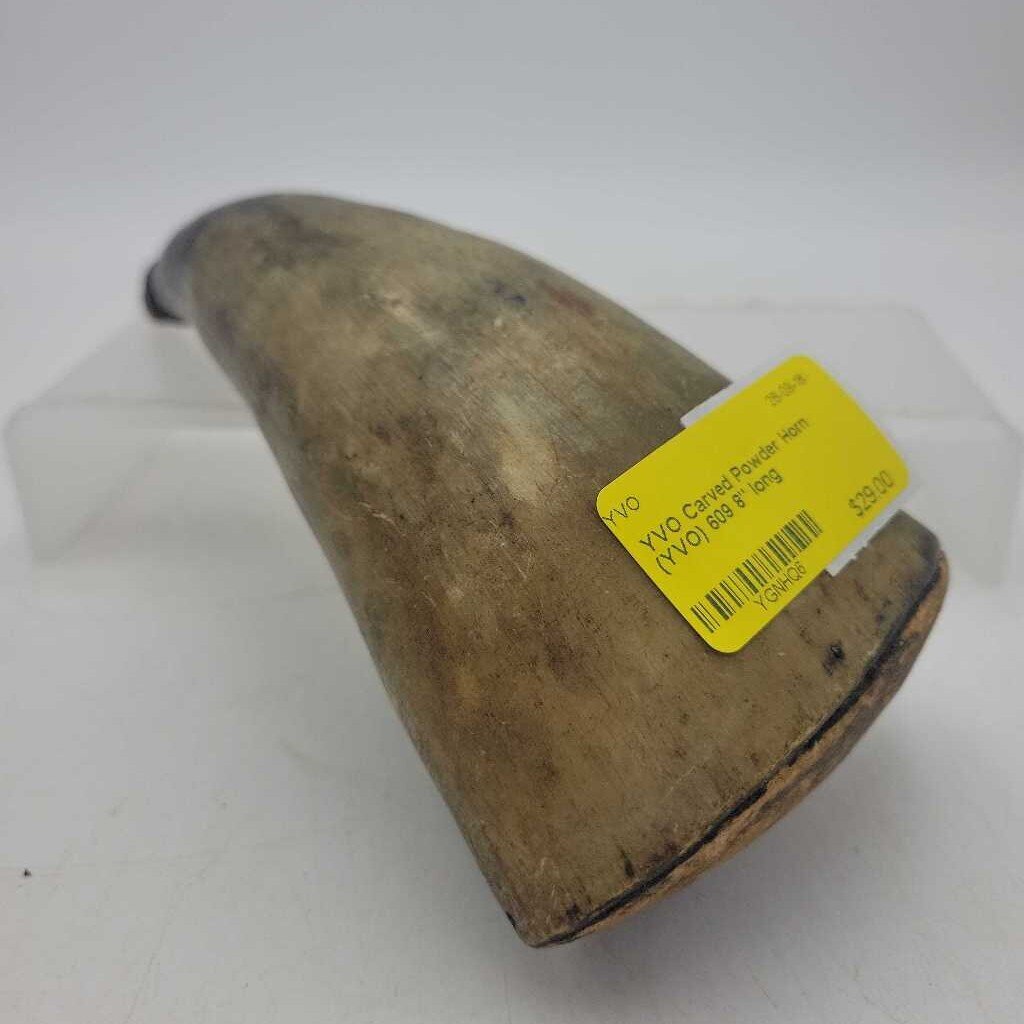 Carved Powder Horn (YVO) 609