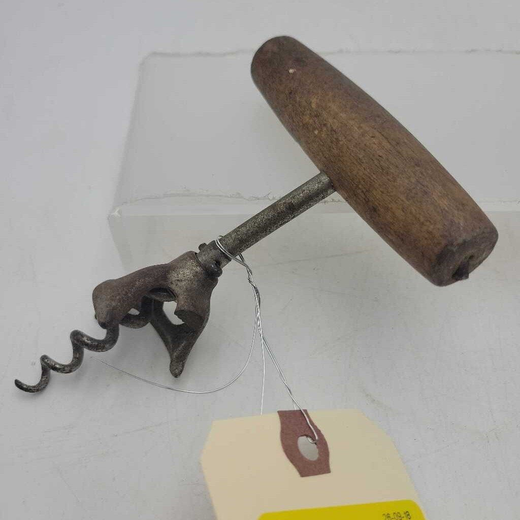 Cork screw Wooden handle (JAS)
