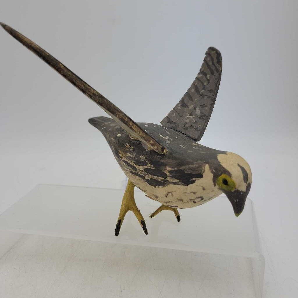 folk art bird...signed D.B. (US2)