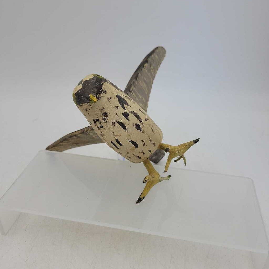 folk art bird...signed D.B. (US2)