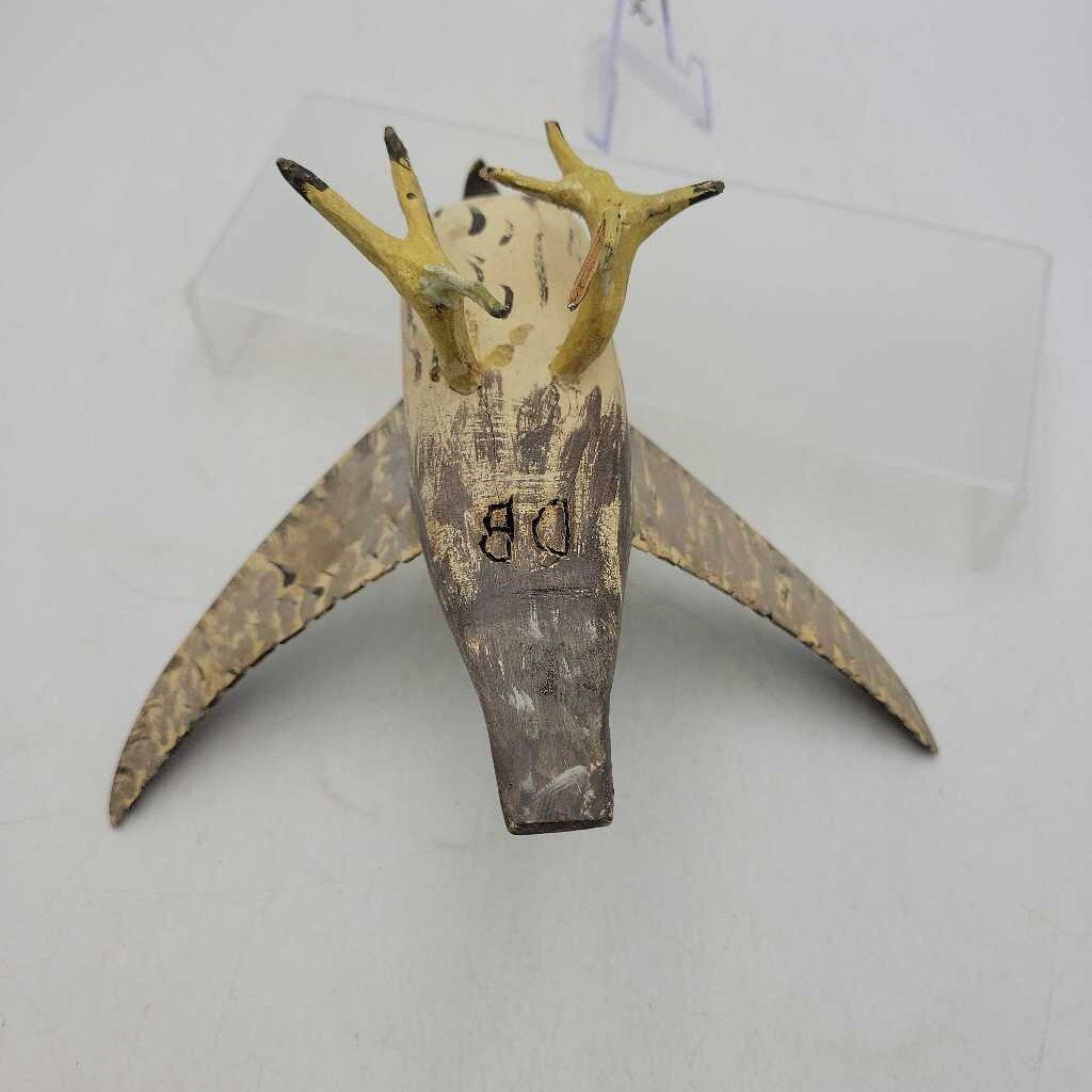folk art bird...signed D.B. (US2)