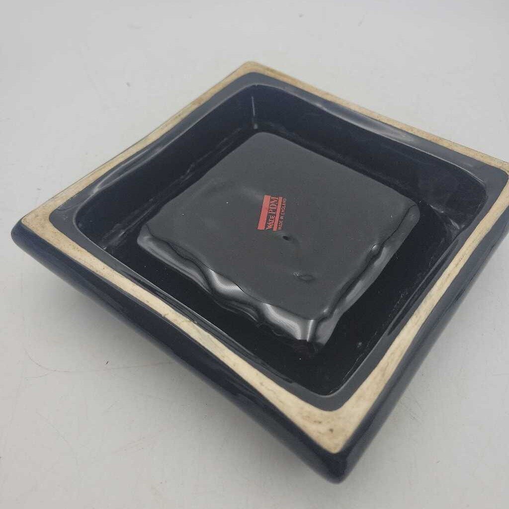 Camel Wade England Ashtray (JAS)