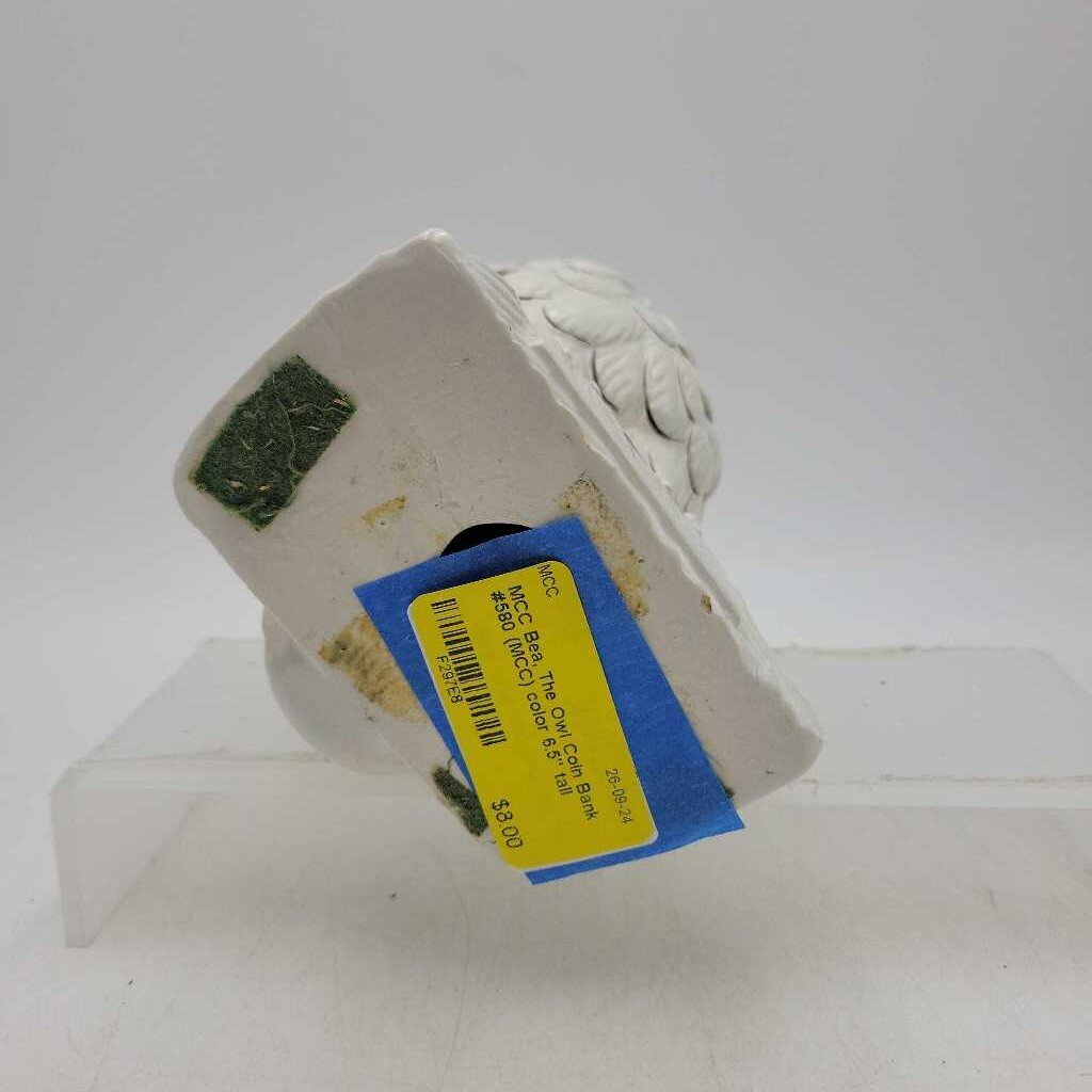 Bea, The Owl Coin Bank #580 (MCC)