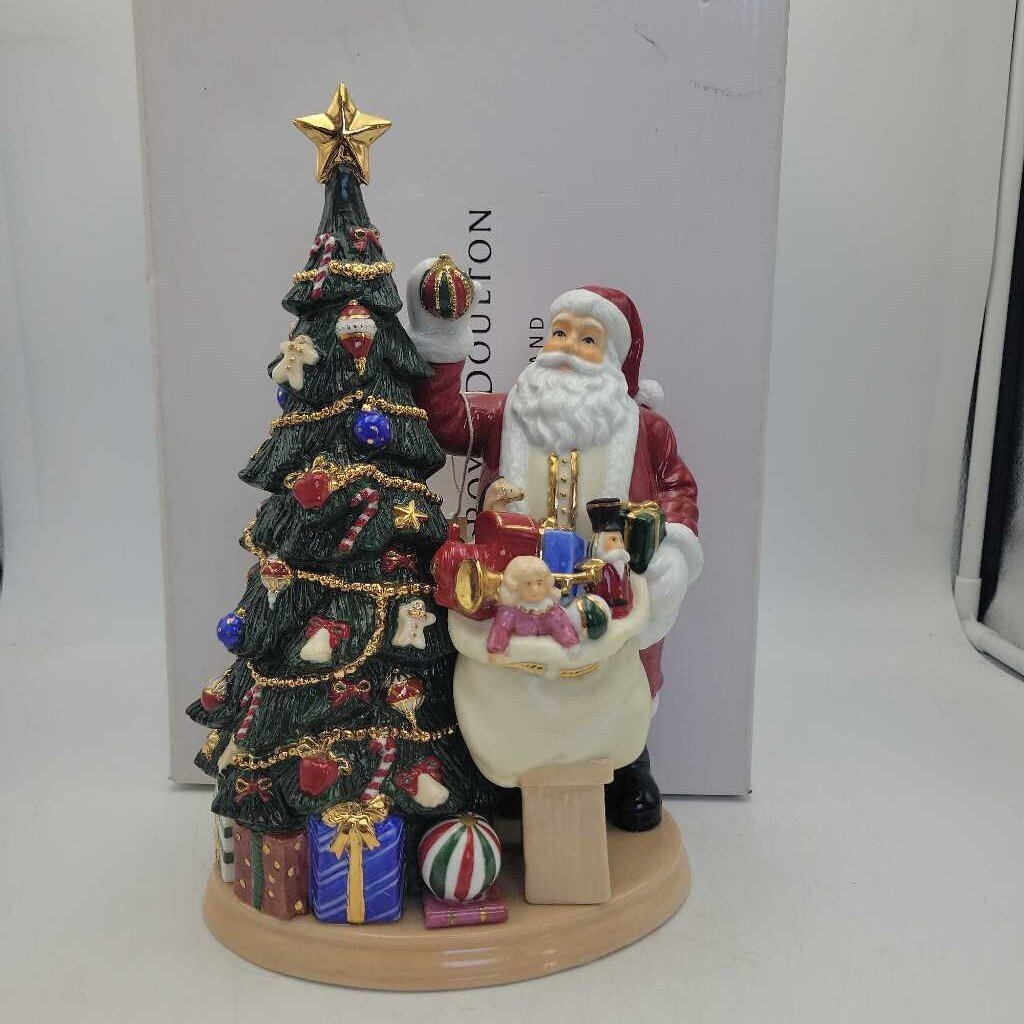 Royal Doulton Santas Finishing Touch Figurine HN5112 (YVO) (609)