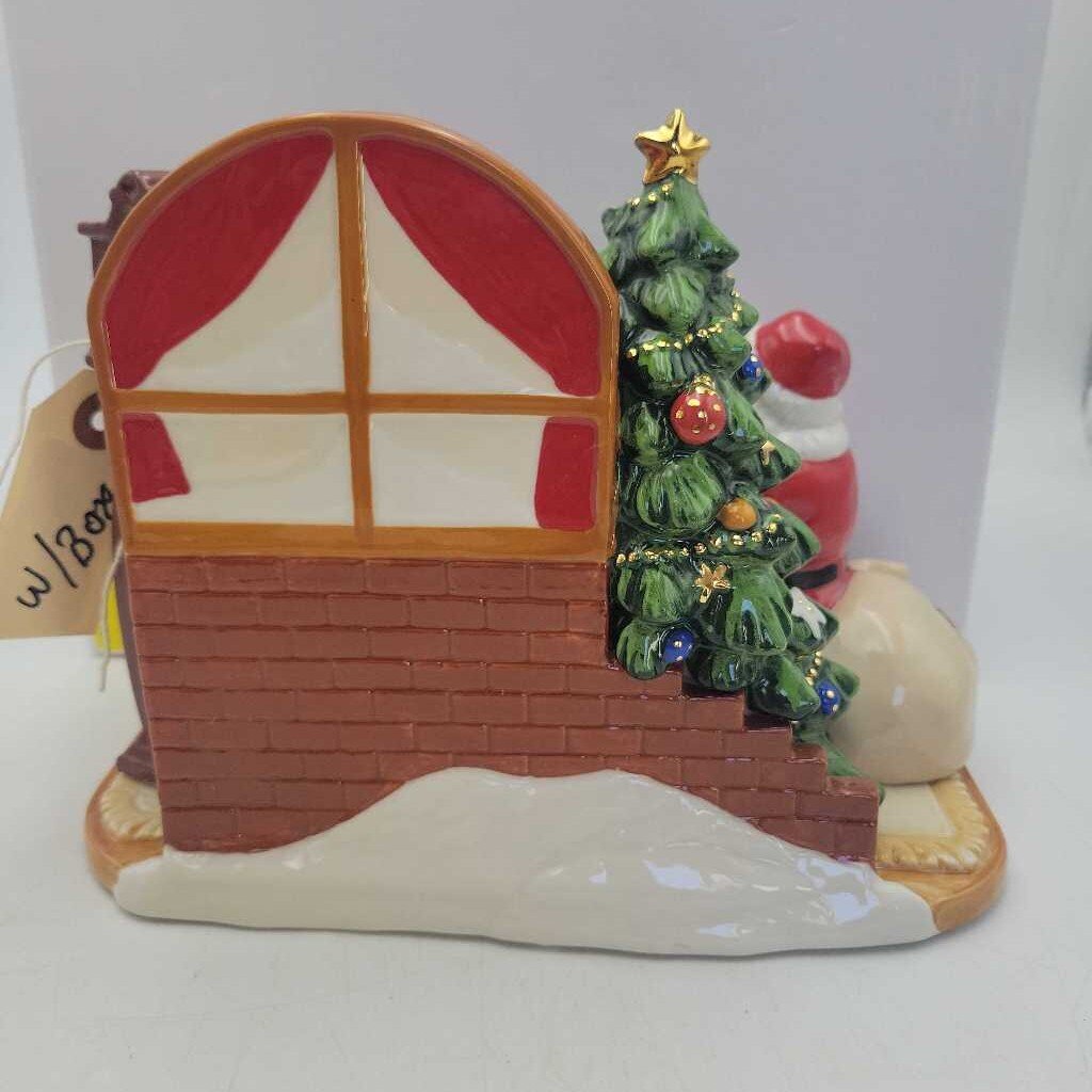 Royal Doulton Waiting for Santa Figurine HN5388 (YVO) 609