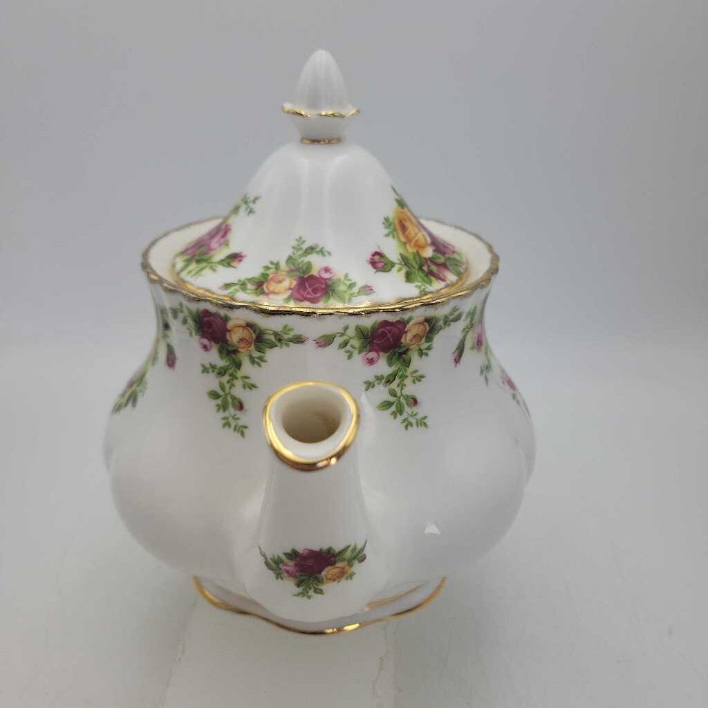 Old country, Rose teapot Royal Albert (NS)