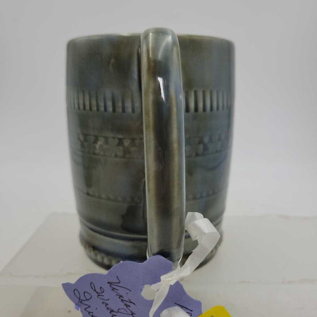 Irish Wade porcelain Mug (TRE)