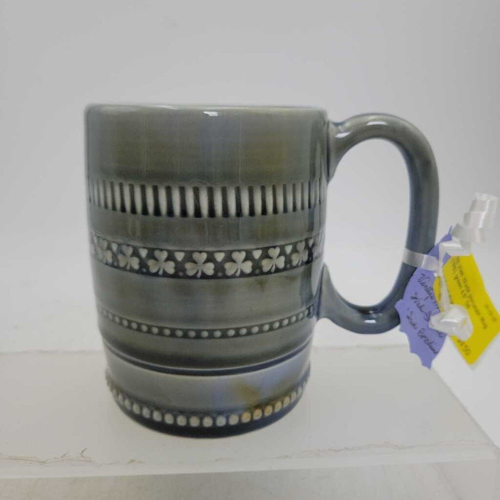 Irish Wade porcelain Mug (TRE)