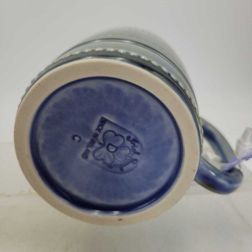 Irish Wade porcelain Mug (TRE)