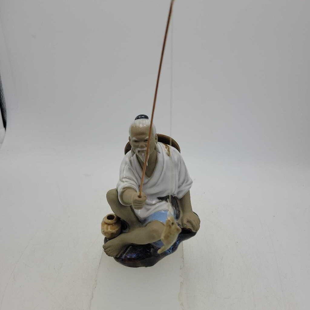 Mud Fisherman sitting (YVO) (609)