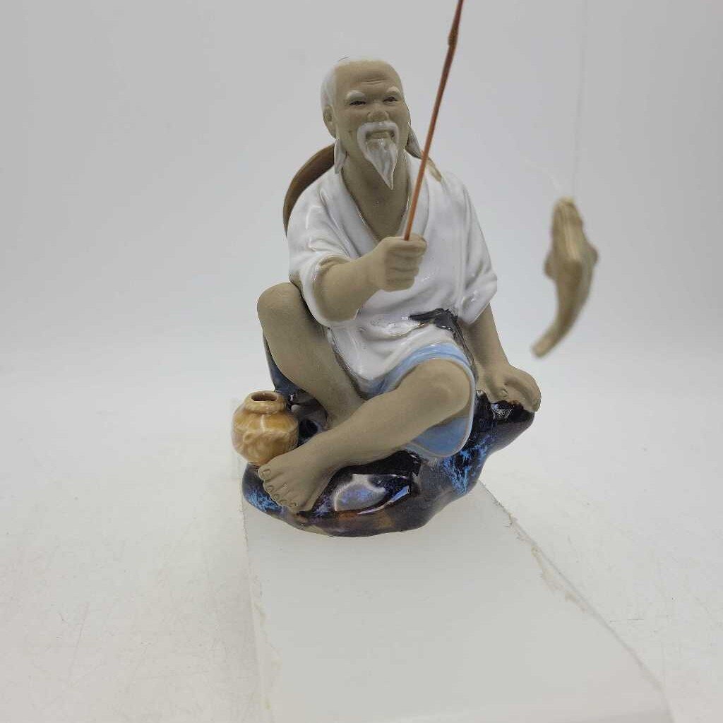 Mud Fisherman sitting (YVO) (609)
