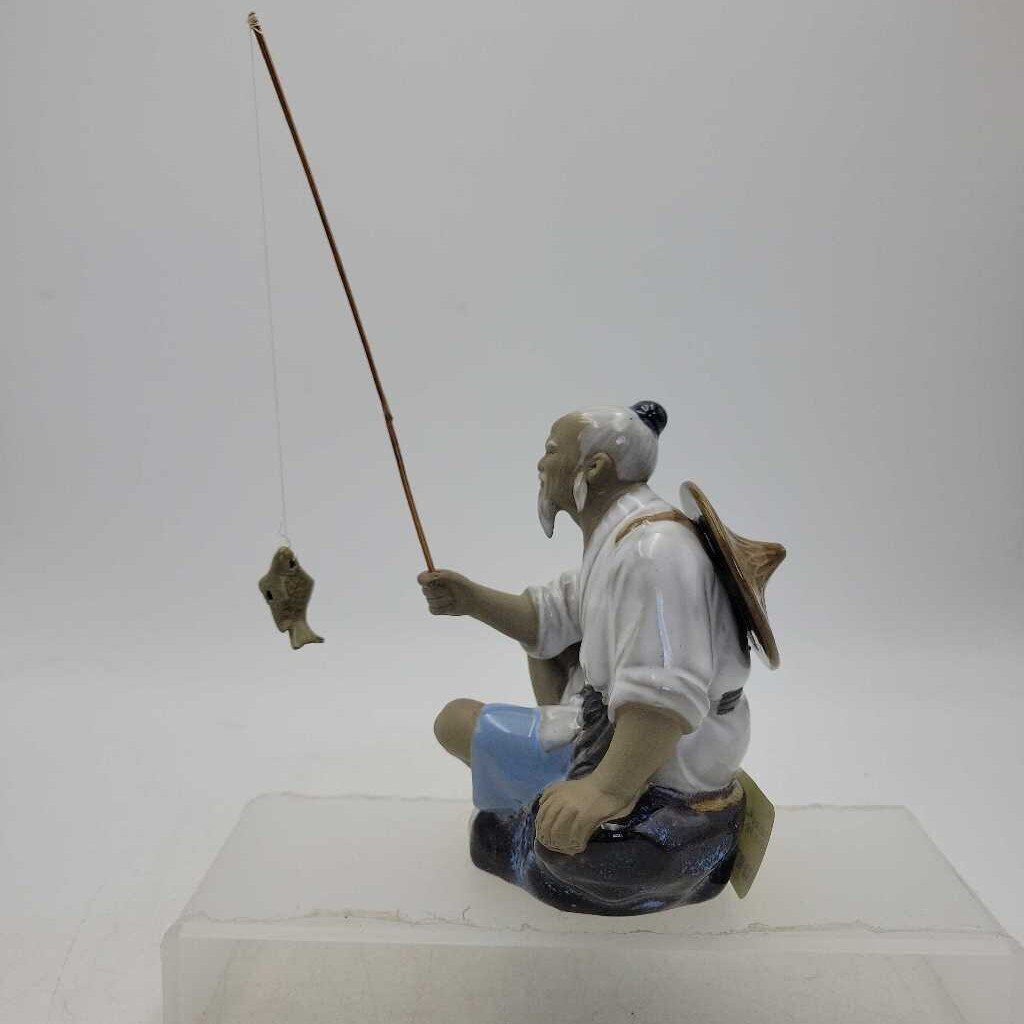 Mud Fisherman sitting (YVO) (609)
