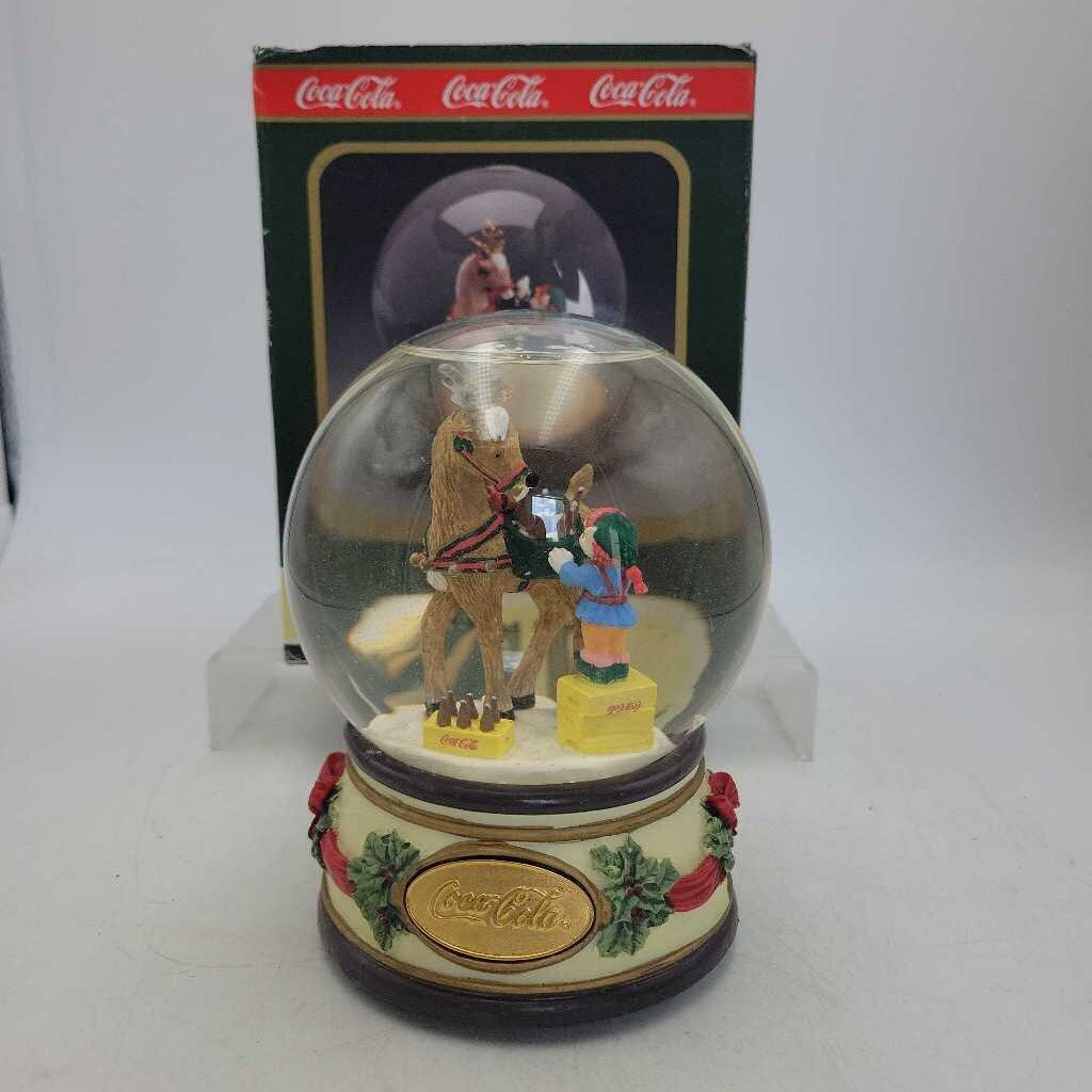 1994 Coca Cola Snowglobe in Box (JAS)