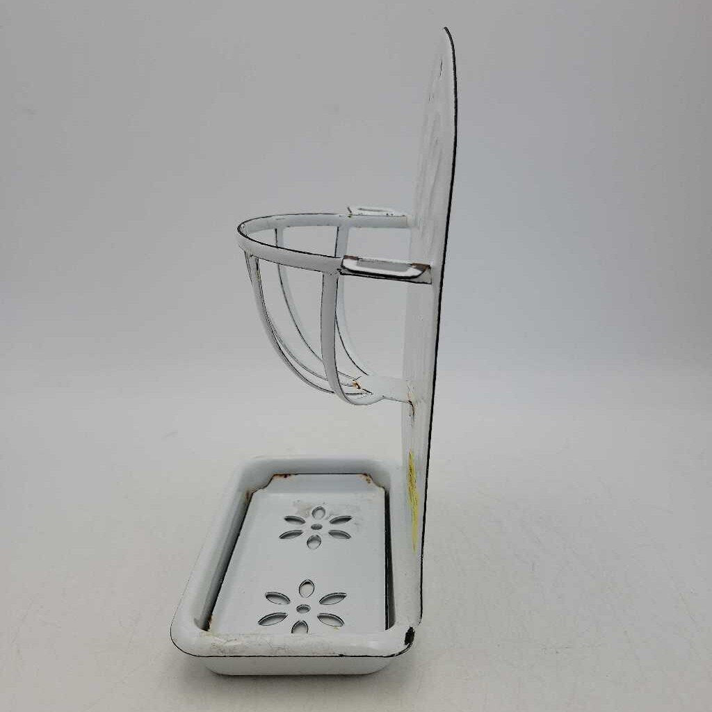 French Enamel Wall Mounted Soap Holder (DER)