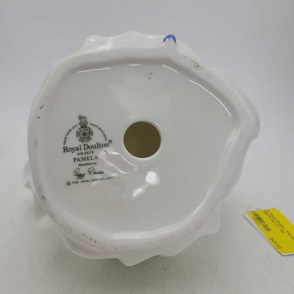 Royal Doulton "Pamela" HN2479 (SJ)