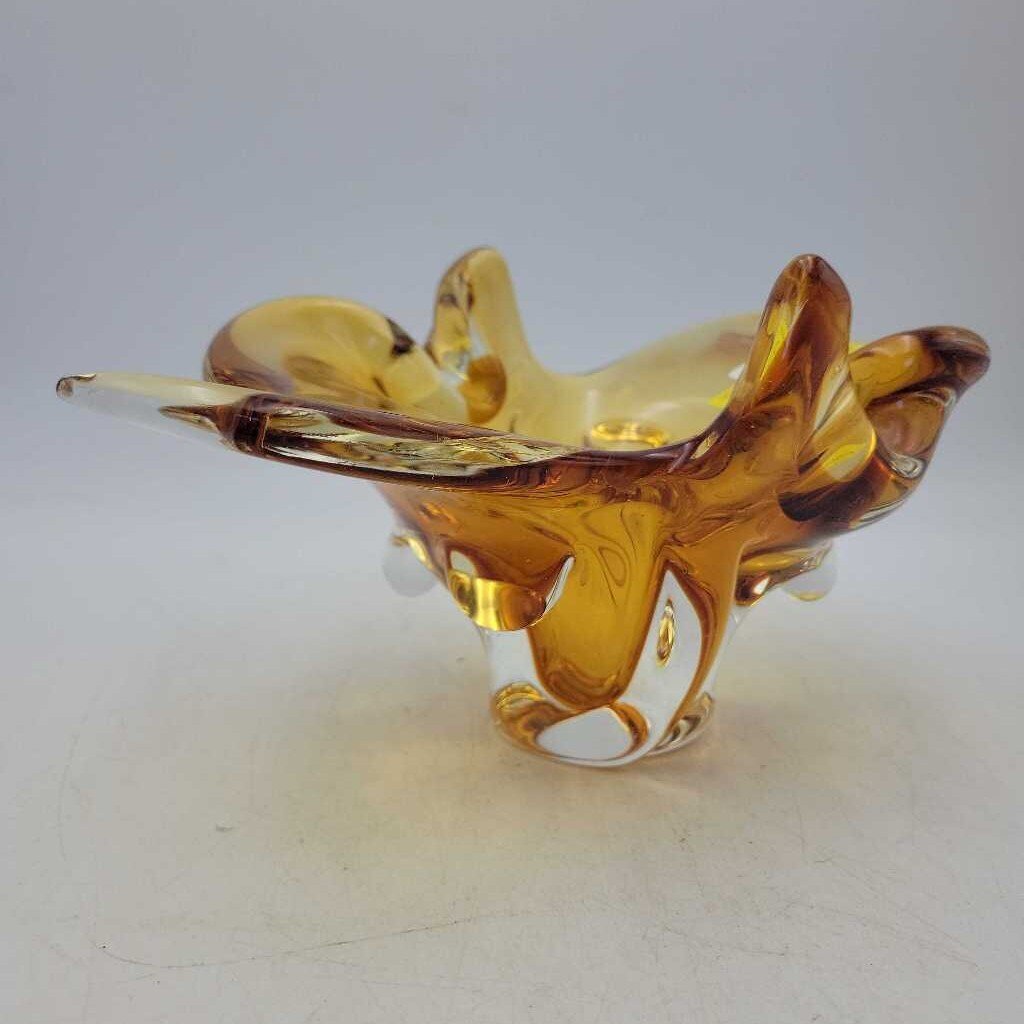 Art Glass vase MCM (JFH)