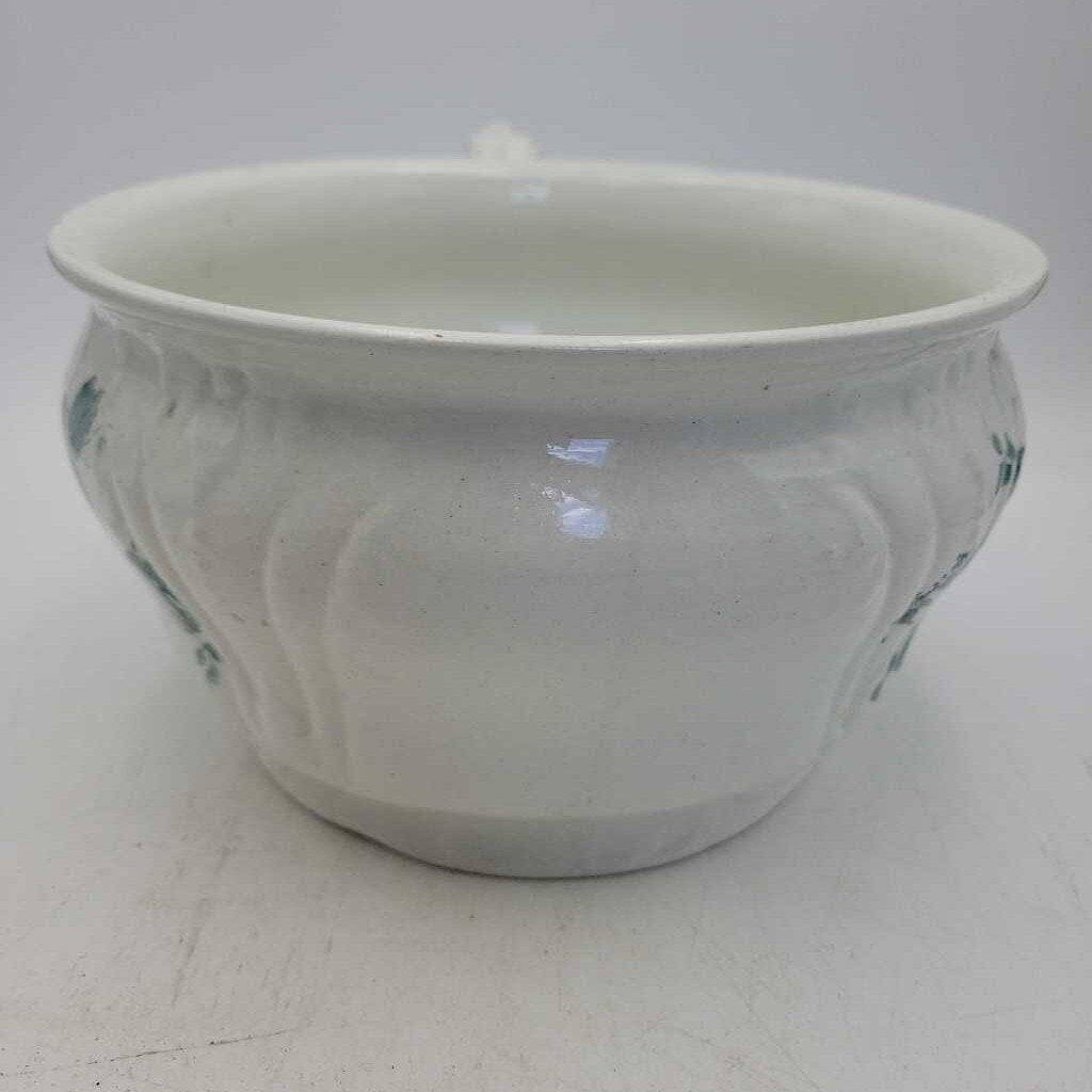 Antique Chamber pot Chatham England (KAR)