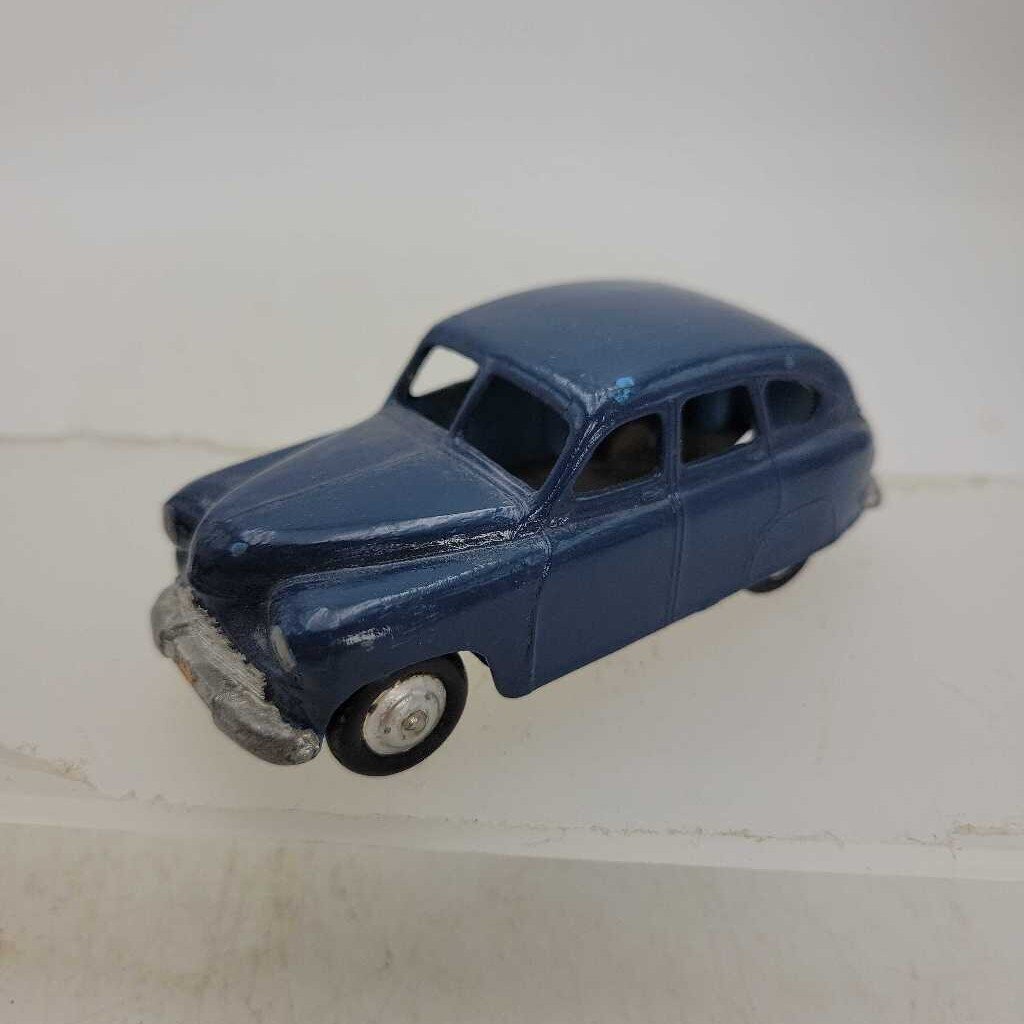 Dinky Vanguard repaint (JAS)