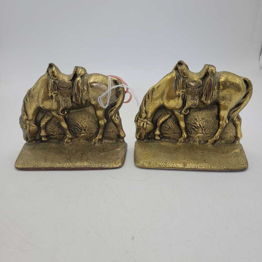 Horse Brass Bookends (DEB)