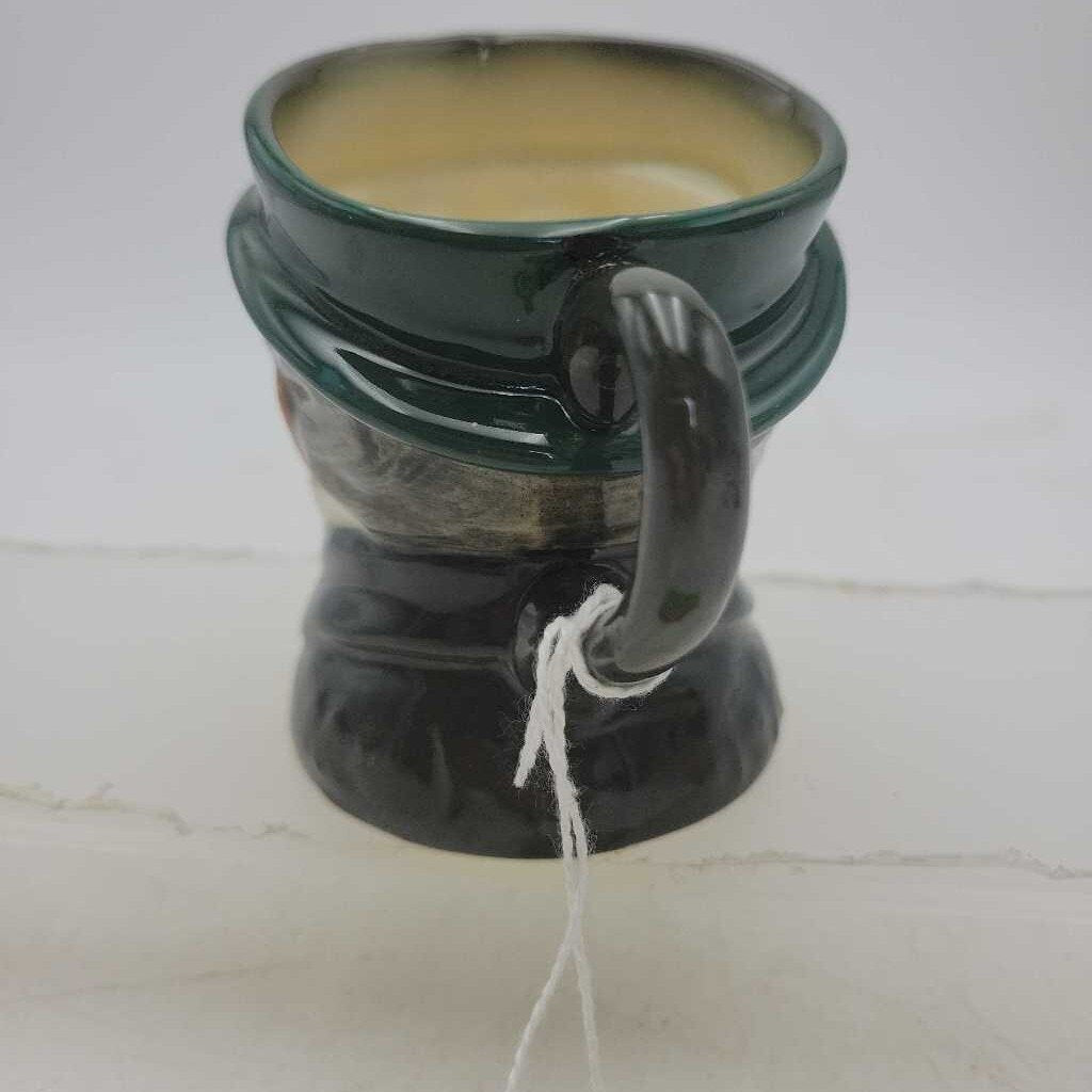 Royal Doulton Toby Mug "Mr Pickwick" small chip (JAS)