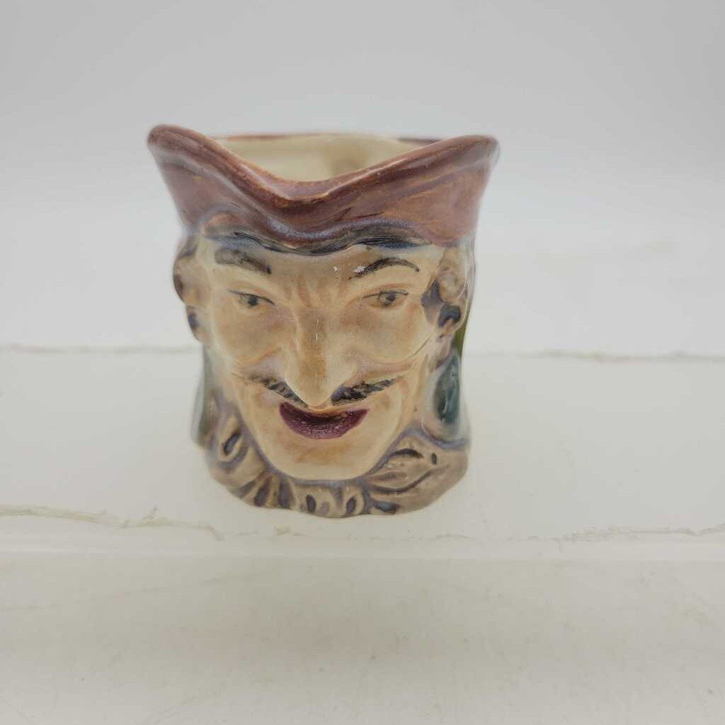 Occupied Japan Toby mug small hairline (JAS)
