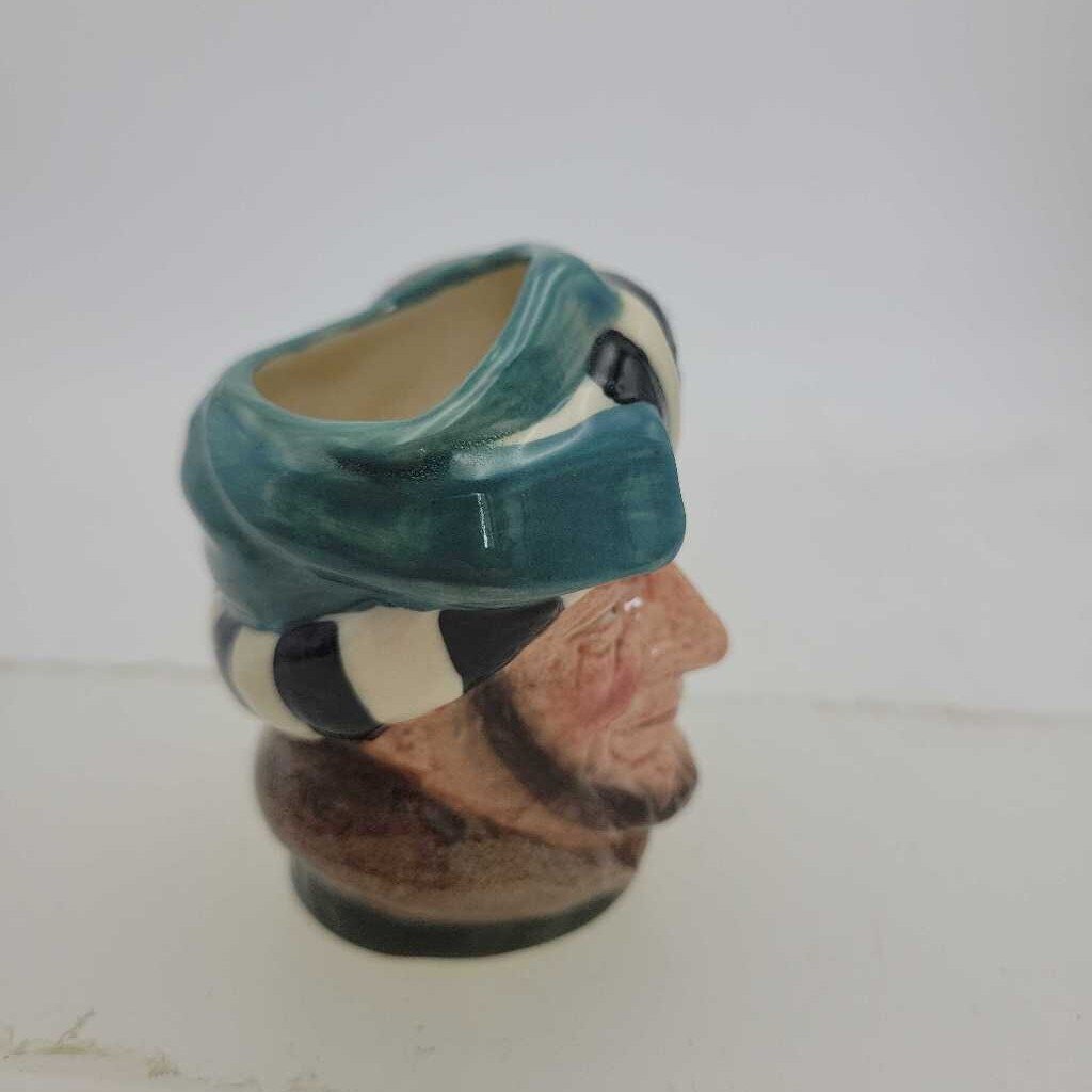 Royal Doulton Toby mug The Falconer D6547 (JAS)