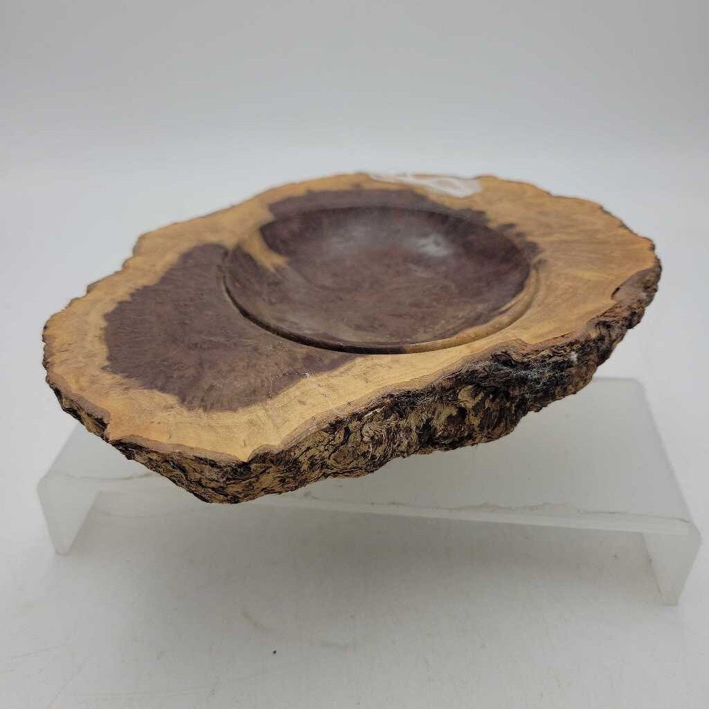 Handmade Wooden Carving Canadian Bowl Paul Ross(DEB)