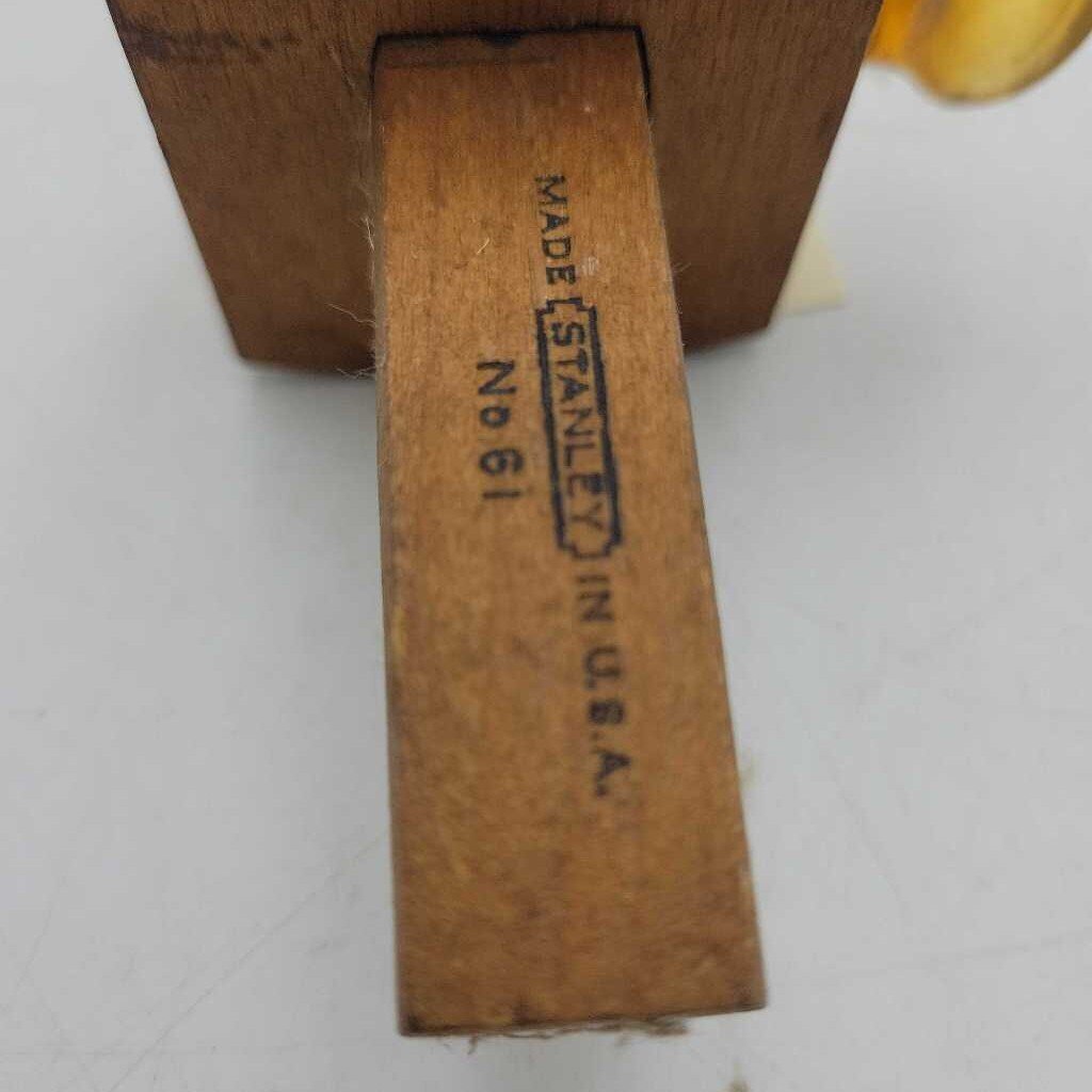 A vintage marking gauge wooden Stanley # 61 (JAS)