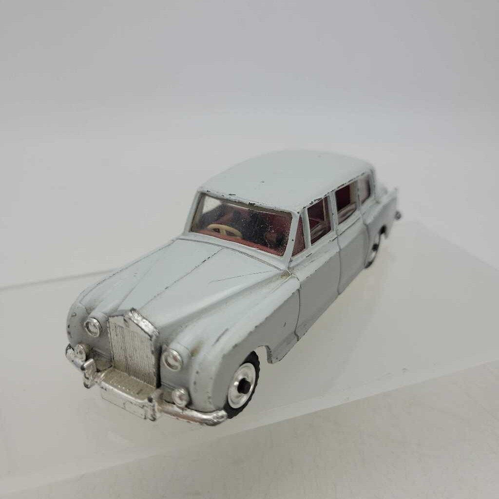 Dinky Rolls Royce Phantom 198 car (YVO) 610