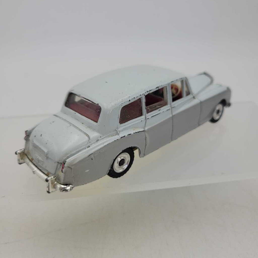 Dinky Rolls Royce Phantom 198 car (YVO) 610