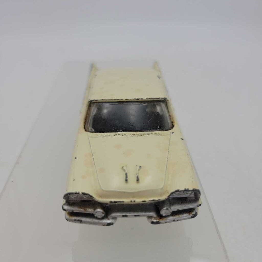 Dinky Dodge Royal Sedan 191 car (YVO) 610