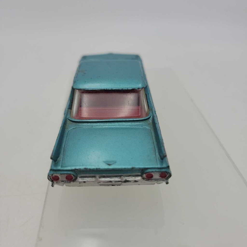 Dinky Cadillac car Meccano 147 (YVO) 610