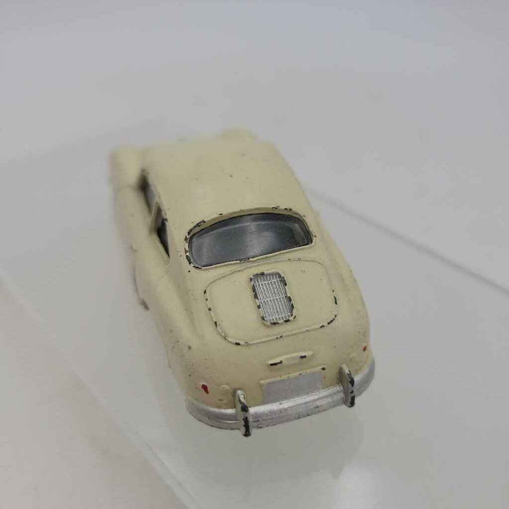 Dinky Porsche 356A car Coupe (YVO) 610