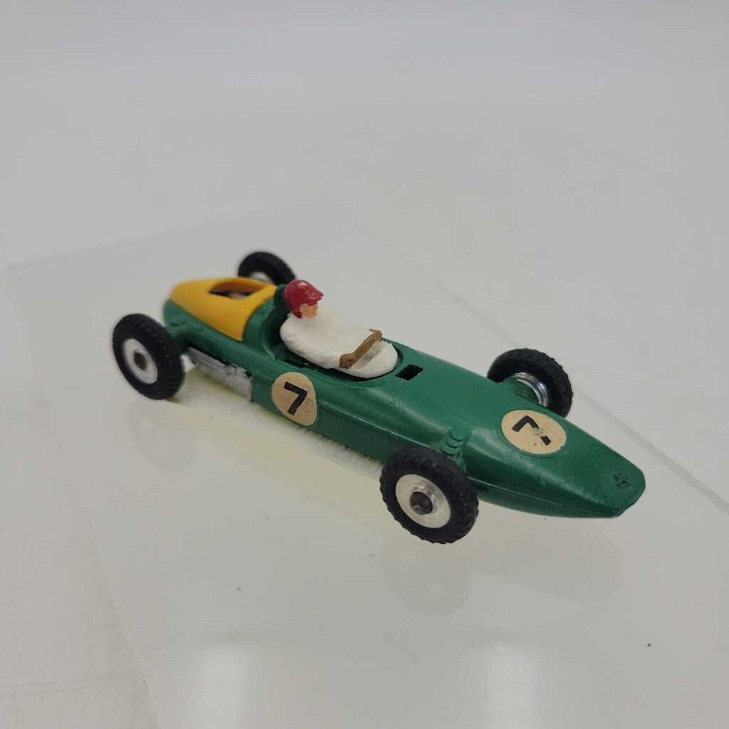 Dinky BRM Racing Car 243 (YVO) 610