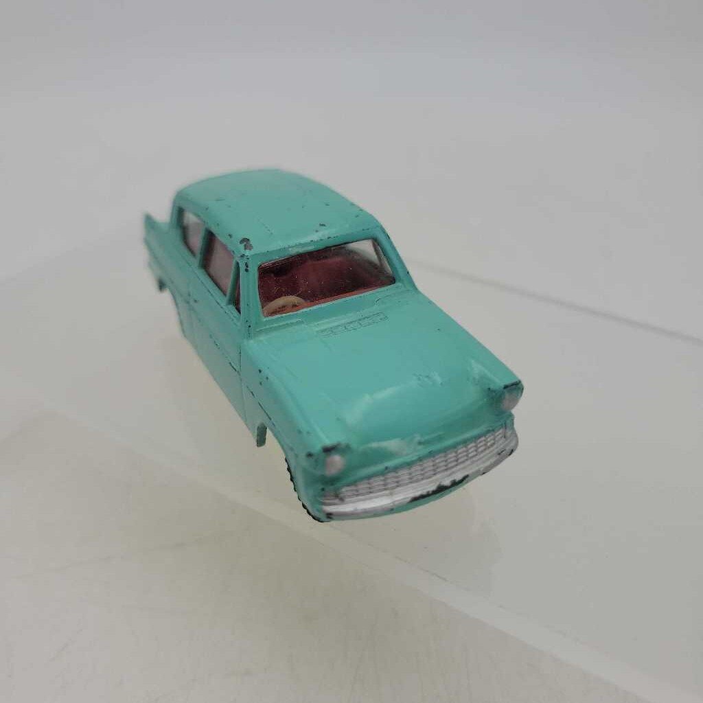 Dinky Ford Anglia car 155 (YVO) 610