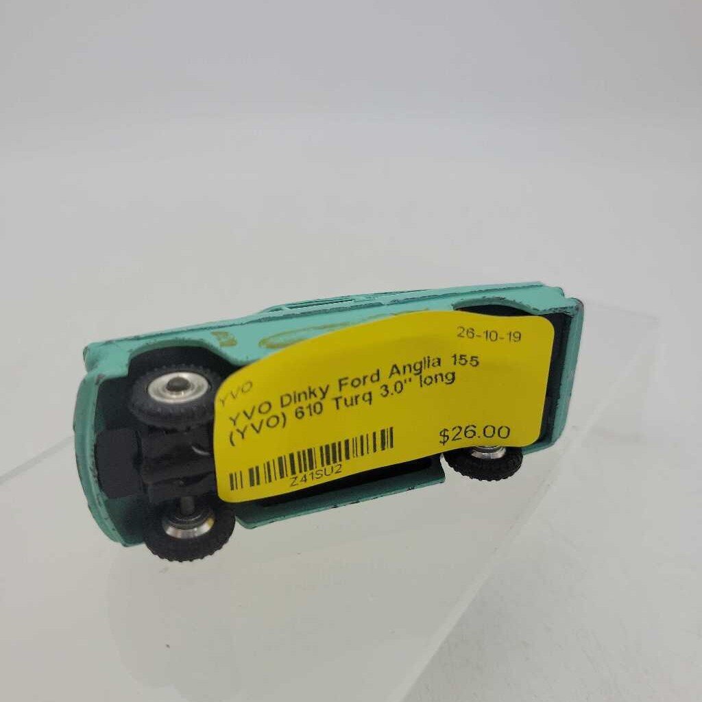 Dinky Ford Anglia 155 (YVO) 610