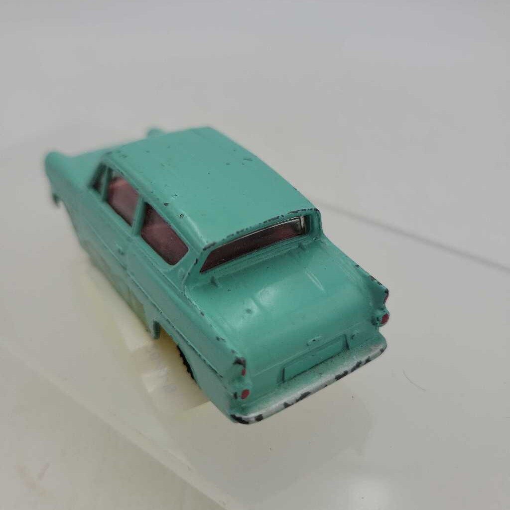 Dinky Ford Anglia 155 (YVO) 610
