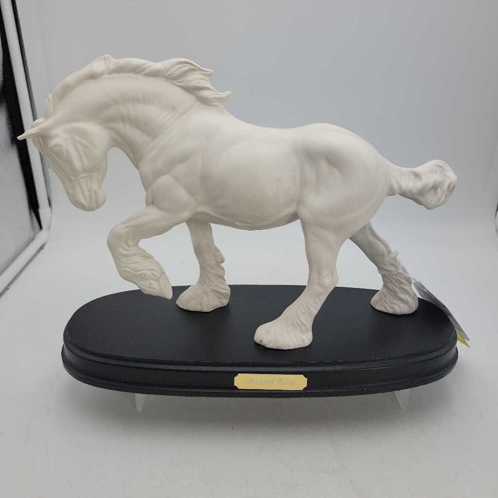 Beswick / Royal Doulton Shire Horse on Plinth #3702 (MCC)