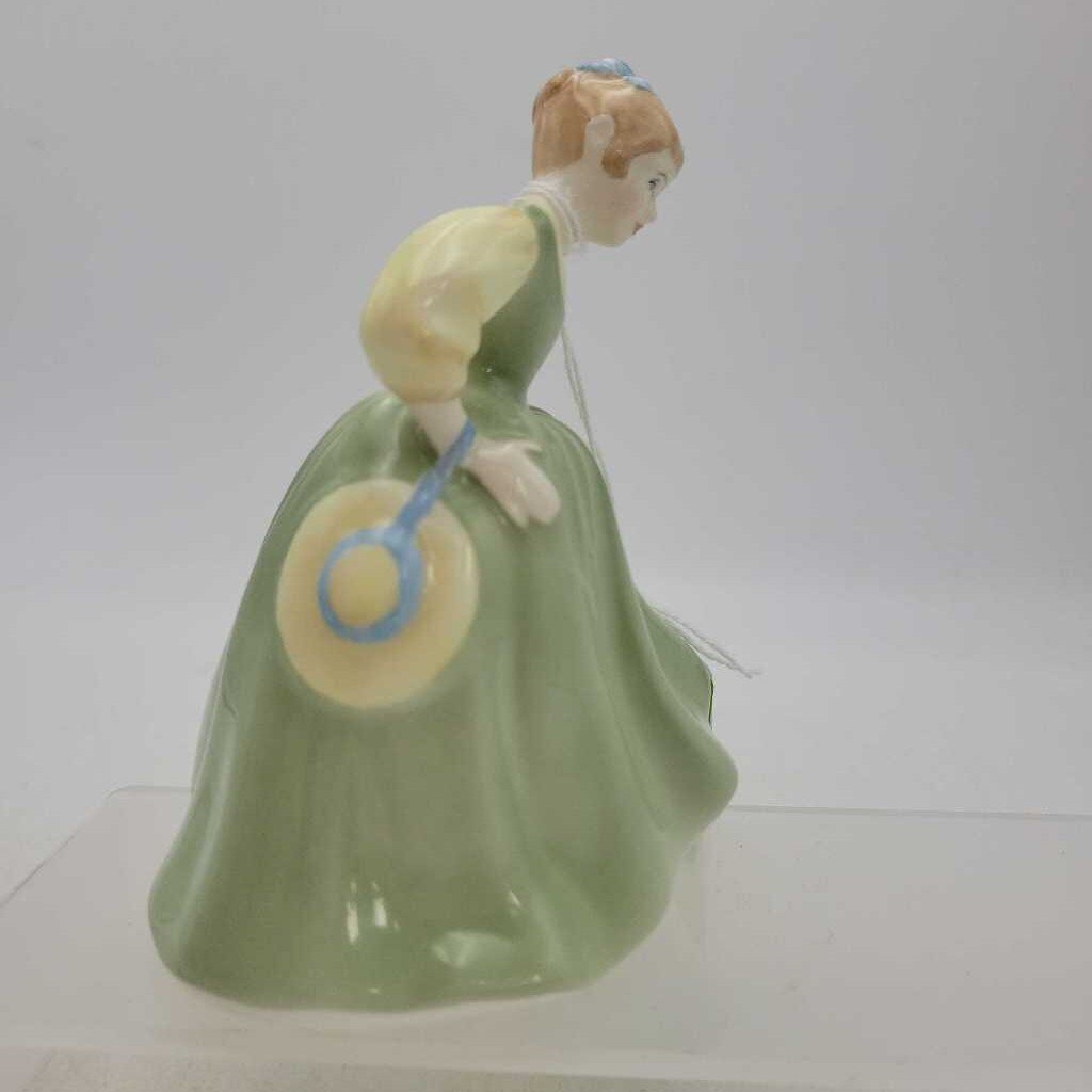 Royal Doulton " Fair Maiden" HN2211 (DEB)