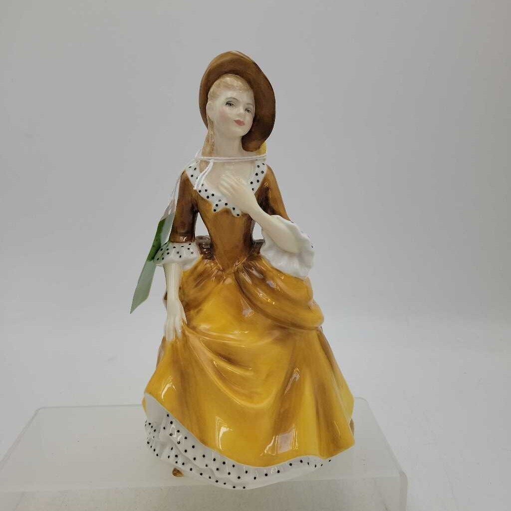 Royal Doulton "Sandra" (DEB) HN2275