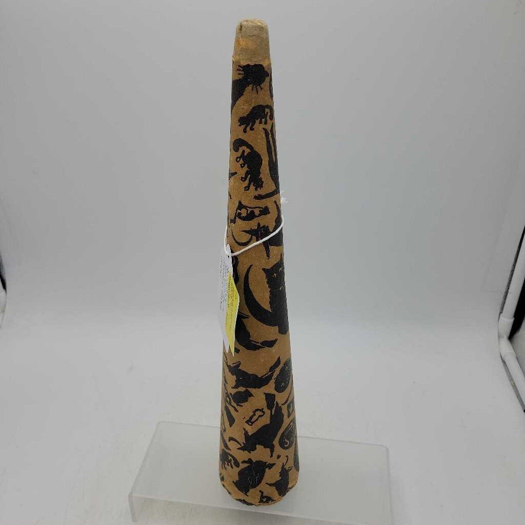 Antique Halloween Pressed Paper Horn (JH49)