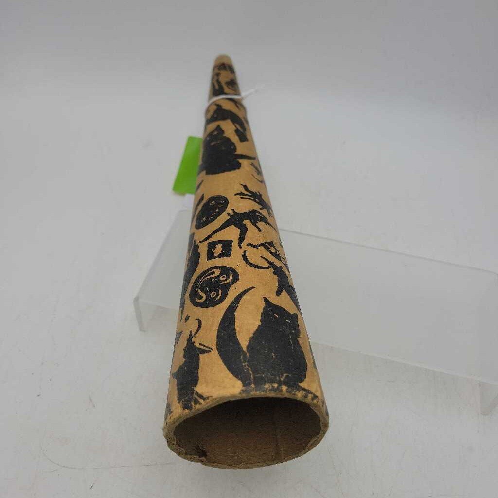Antique Halloween Pressed Paper Horn (JH49)