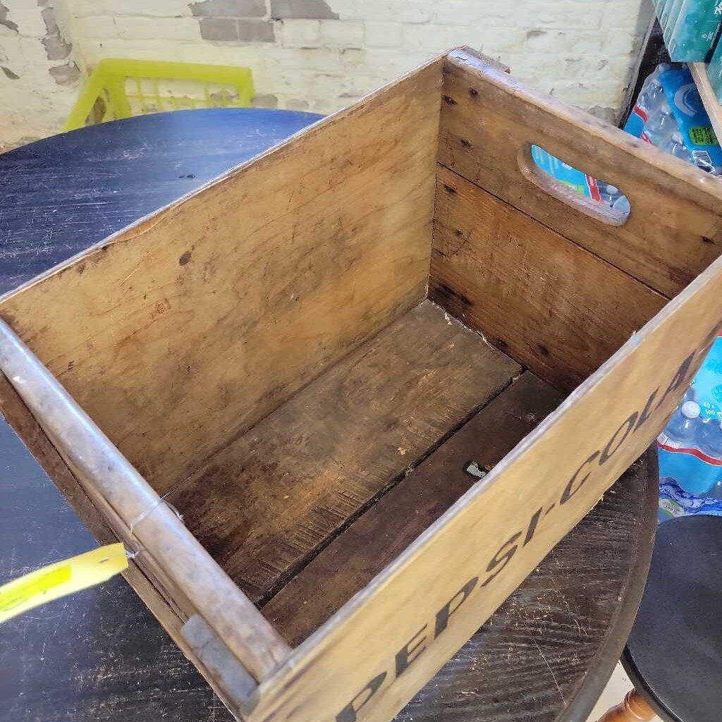 Pepsi Wooden Crate 1972 (JAS)
