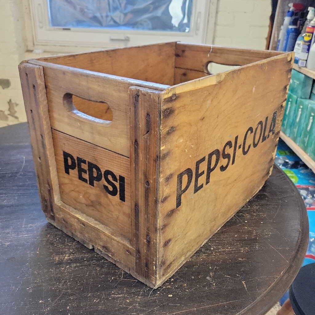 Pepsi Wooden Crate 1972 (JAS)