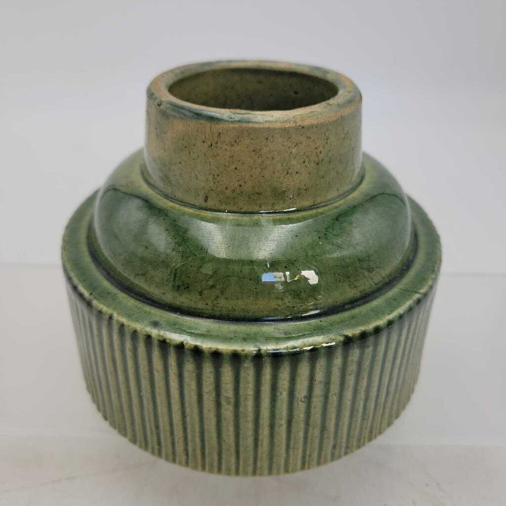 1890's Brantford Pottery Funnel Ribbed pattern (JAS) Mint