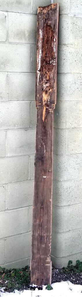 Red Wooden Column (US2)