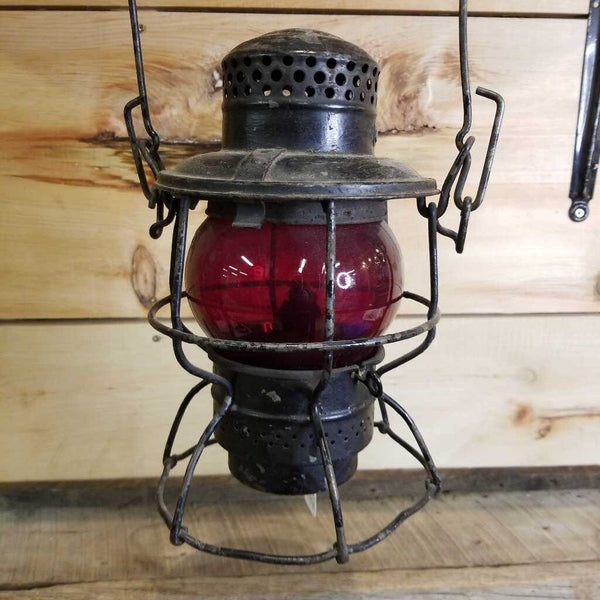 C.N.R. Railway Lantern w/ Red Globe (Jef)