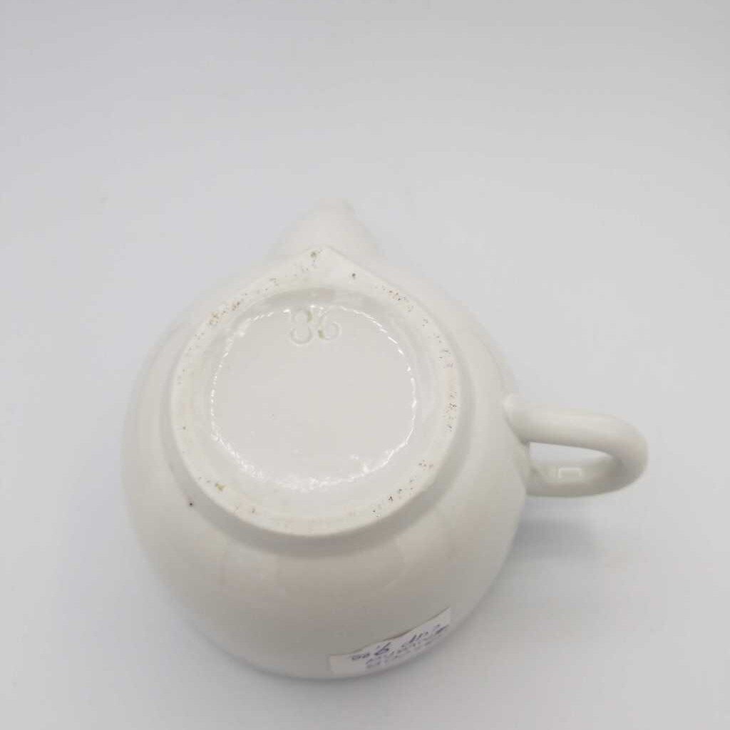 Porcelain Invalid Cup, (JAS)