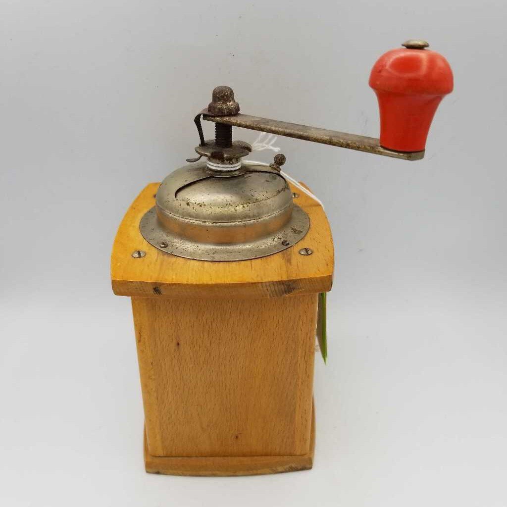 Vintage Coffee grinder (GEC)